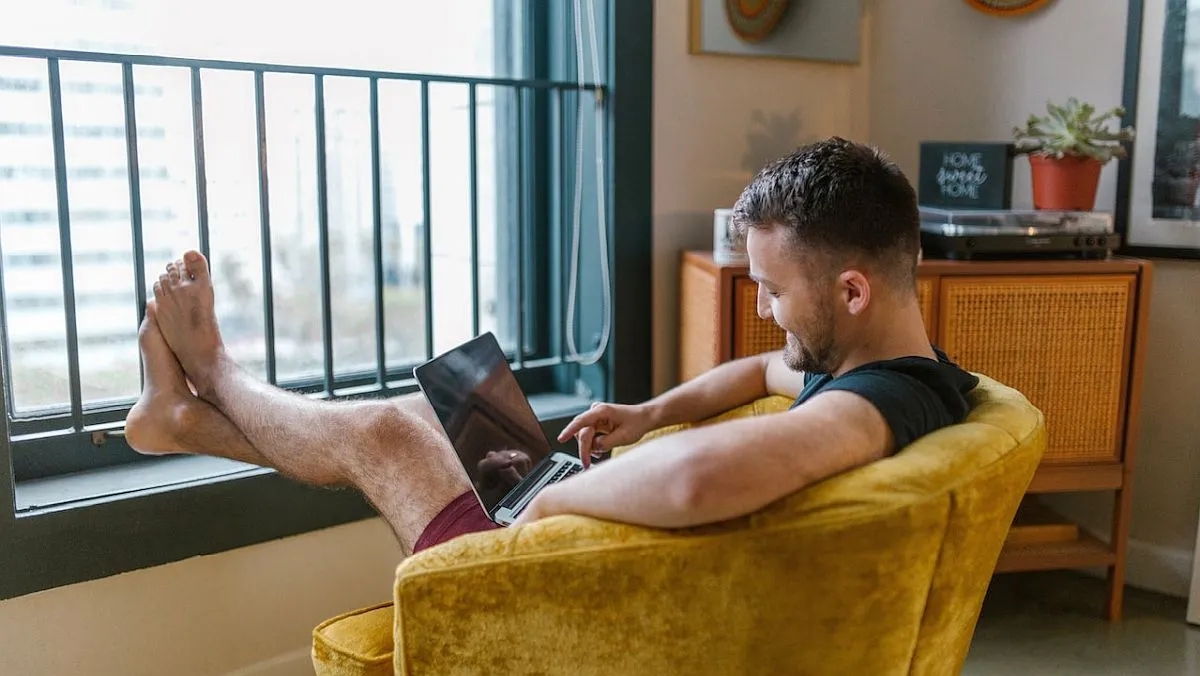 Jakie biznesy założyć, aby uniknąć dużych wydatków i zyskać?